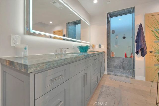 99 Surfside, Surfside, CA 90743