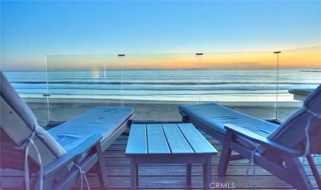 99 Surfside, Surfside, CA 90743