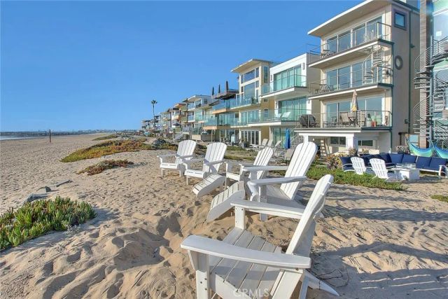 99 Surfside, Surfside, CA 90743