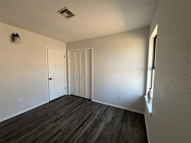 1330 HILL CROSS Court, Oklahoma City, OK 73159