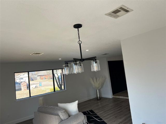 1330 HILL CROSS Court, Oklahoma City, OK 73159