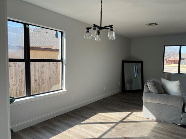 1330 HILL CROSS Court, Oklahoma City, OK 73159