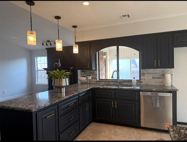 1330 HILL CROSS Court, Oklahoma City, OK 73159