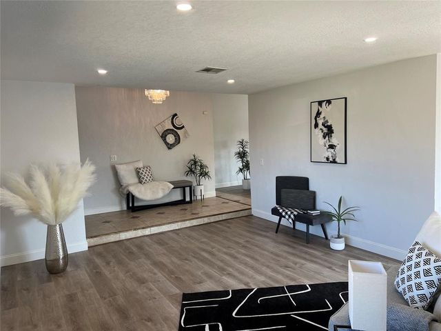 1330 HILL CROSS Court, Oklahoma City, OK 73159