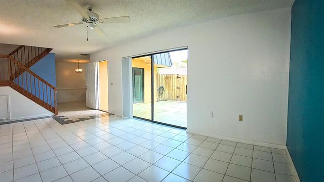 5646 SE Windsong Lane 415, Stuart, FL 34997