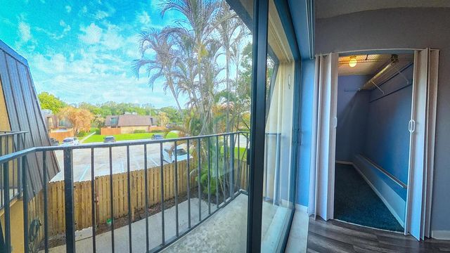 5646 SE Windsong Lane 415, Stuart, FL 34997