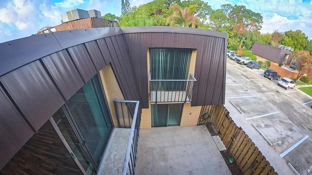5646 SE Windsong Lane 415, Stuart, FL 34997