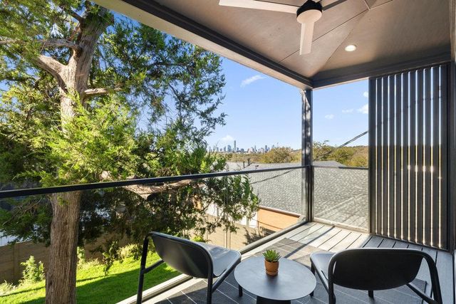 4707 Reyes ST 2, Austin, TX 78721