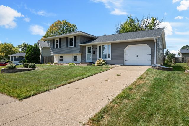 3410 18TH Street, Bettendorf, IA 52722