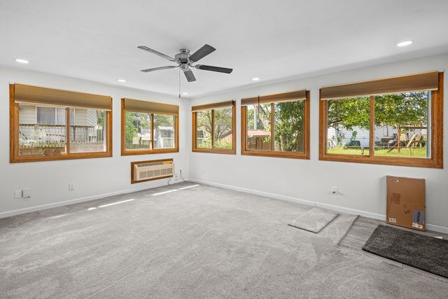 3410 18TH Street, Bettendorf, IA 52722