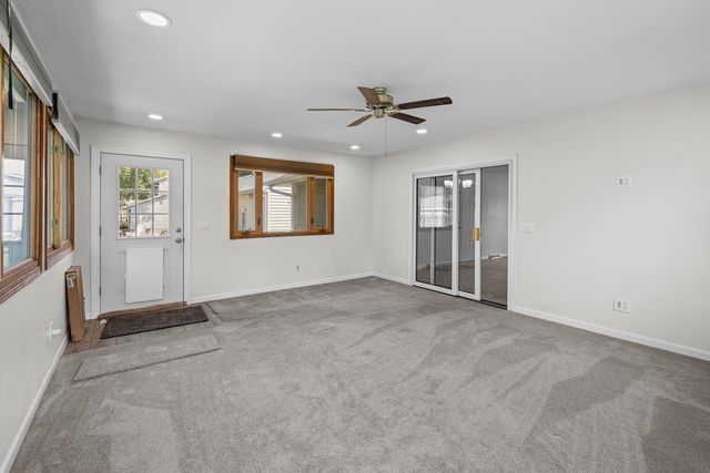 3410 18TH Street, Bettendorf, IA 52722