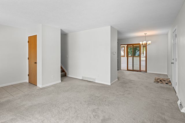3410 18TH Street, Bettendorf, IA 52722