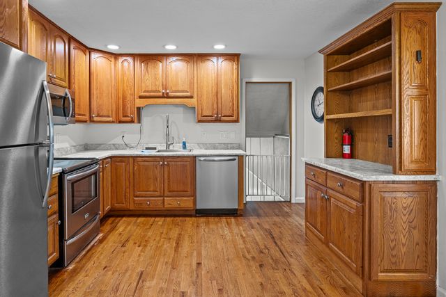 3410 18TH Street, Bettendorf, IA 52722