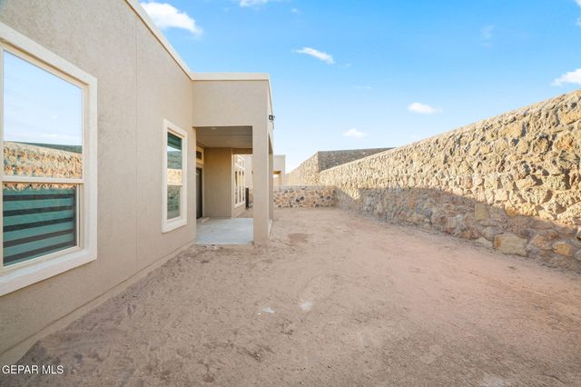13461 Emerald Terrace Drive, El Paso, TX 79928