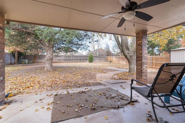 15613 Summit Parke Drive, Edmond, OK 73013