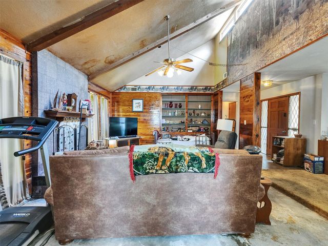 16411 Seven Waves Court, Crosby, TX 77532