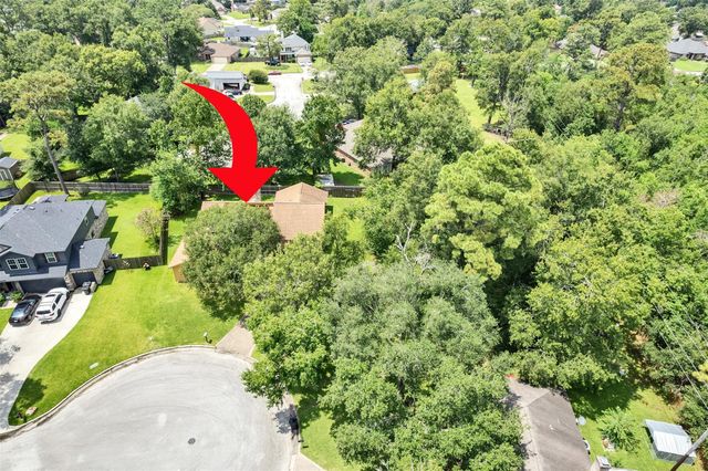 16411 Seven Waves Court, Crosby, TX 77532
