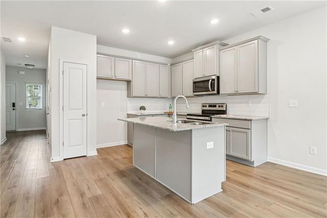 116 Buckingham Lane, Hoschton, GA 30548