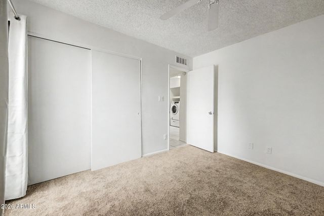 2663 E Silk Oak Drive, Tempe, AZ 85288