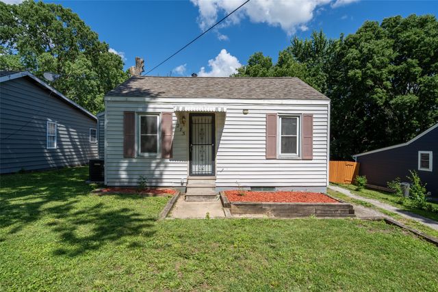 1275 E 36th Court, Des Moines, IA 50317