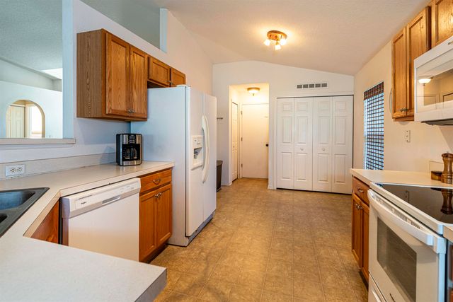 121 King Arthur Court, St Augustine, FL 32086