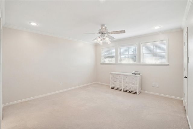 604 S Hampton Road, Oak Leaf, TX 75154