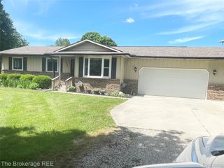2267 Sandpiper Drive, Oregon Township, MI 48446