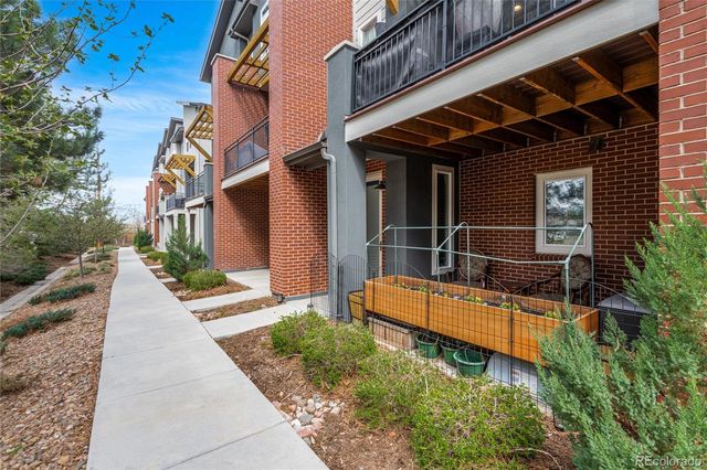 7885 W 43rd Circle, Wheat Ridge, CO 80033