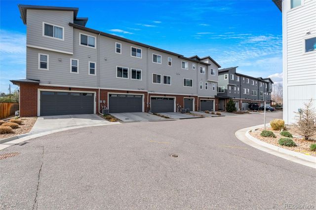 7885 W 43rd Circle, Wheat Ridge, CO 80033