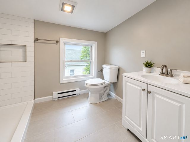 206 Jefferson Street 3, Hartford, CT 06106