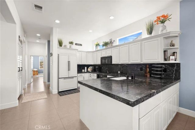 36627 Crown Street, Palm Desert, CA 92211