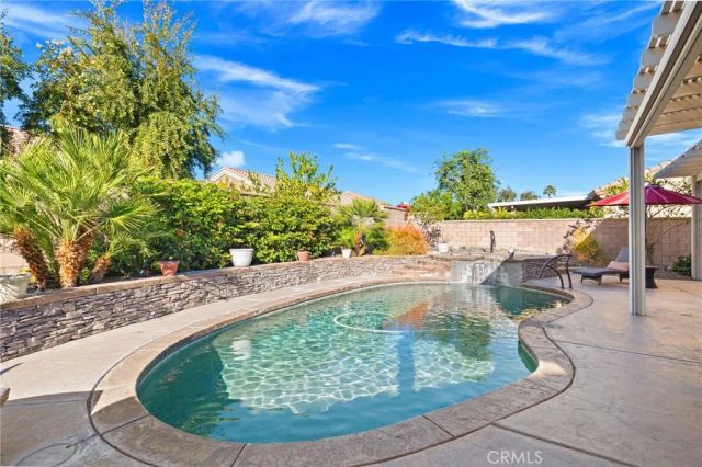 36627 Crown Street, Palm Desert, CA 92211