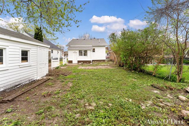 1116 Atlantic Street, Grand Rapids, MI 49504
