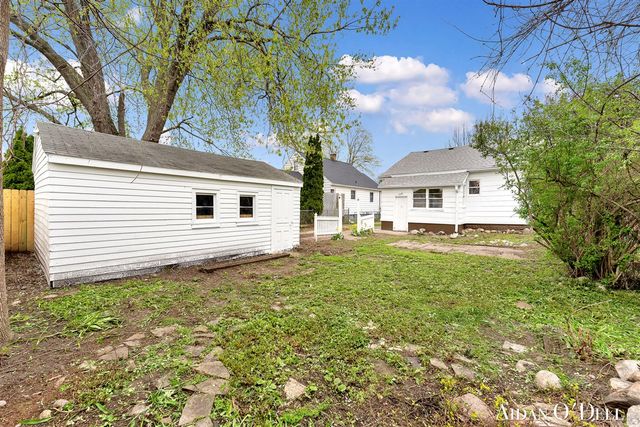 1116 Atlantic Street, Grand Rapids, MI 49504