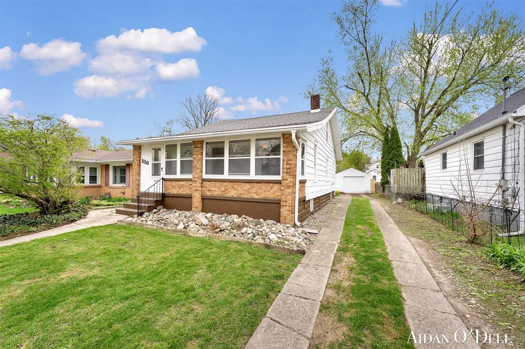 1116 Atlantic Street, Grand Rapids, MI 49504
