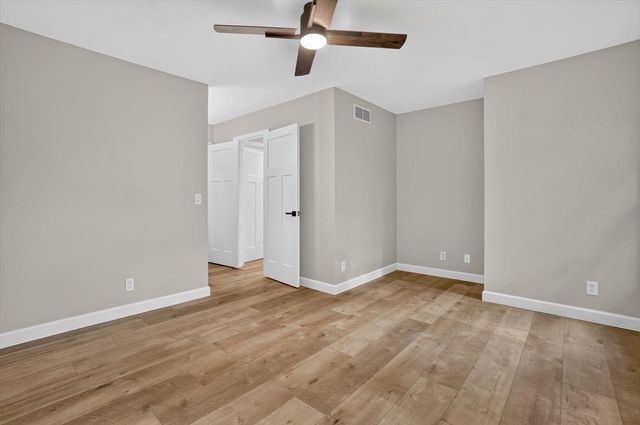 4437 S Oakley Road, Janesville, WI 53546