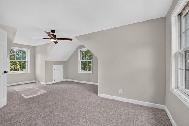 4437 S Oakley Road, Janesville, WI 53546