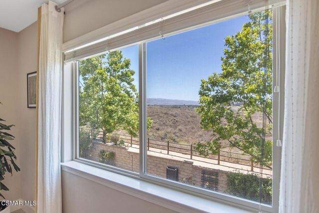 7092 Crimora Avenue, Moorpark, CA 93021