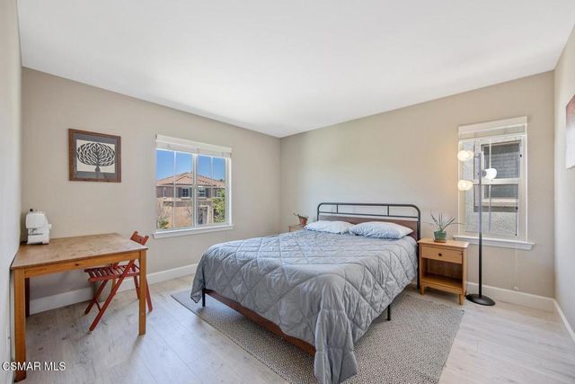 7092 Crimora Avenue, Moorpark, CA 93021