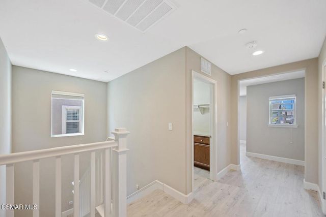 7092 Crimora Avenue, Moorpark, CA 93021