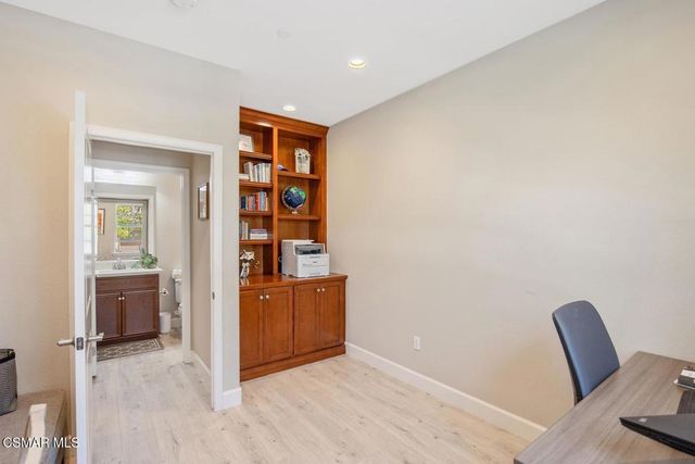 7092 Crimora Avenue, Moorpark, CA 93021