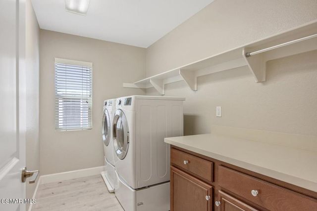 7092 Crimora Avenue, Moorpark, CA 93021