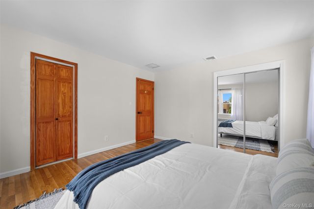 2716 Hewlett Avenue, Merrick, NY 11566