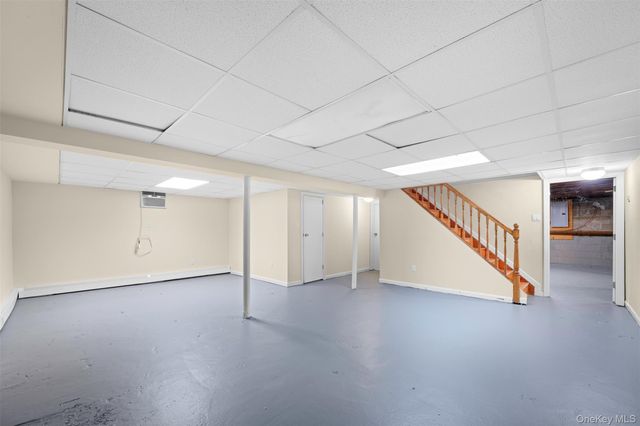 2716 Hewlett Avenue, Merrick, NY 11566