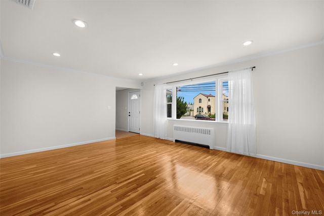 2716 Hewlett Avenue, Merrick, NY 11566