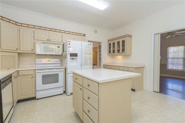 52 Hickory Way, Clemson, SC 29631