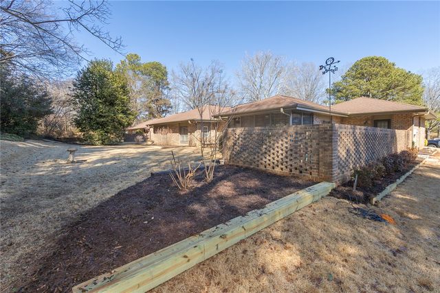 52 Hickory Way, Clemson, SC 29631