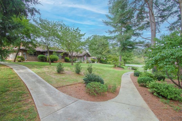 52 Hickory Way, Clemson, SC 29631