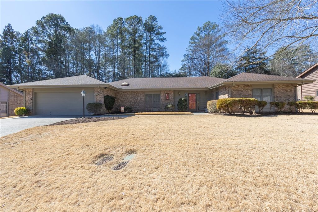 52 Hickory Way, Clemson, SC 29631