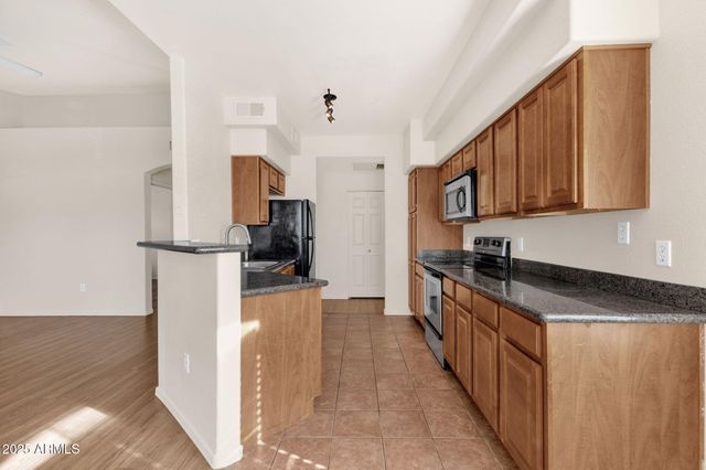 5335 E SHEA Boulevard 2030, Scottsdale, AZ 85254